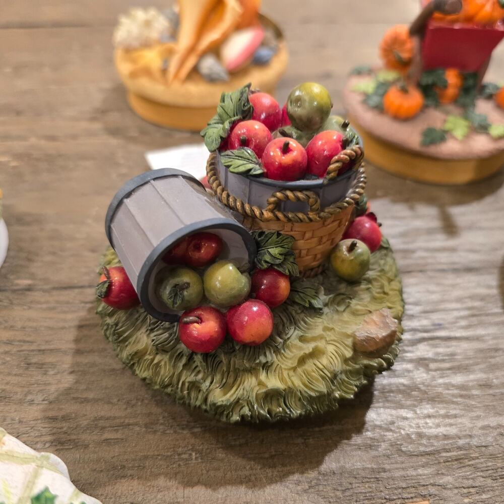 Lot Of 13 Decorative Candle Toppers - Yankee Candle Our America Hallmark NEW! - Picture 9 of 16
